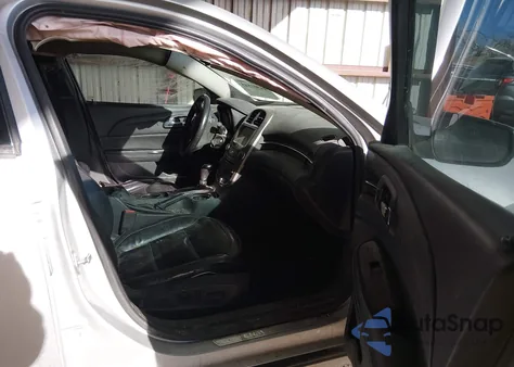 2014 Chevrolet Malibu 1Lz z USA, uszkodzony, nr VIN 1G11H5SL5EF233032